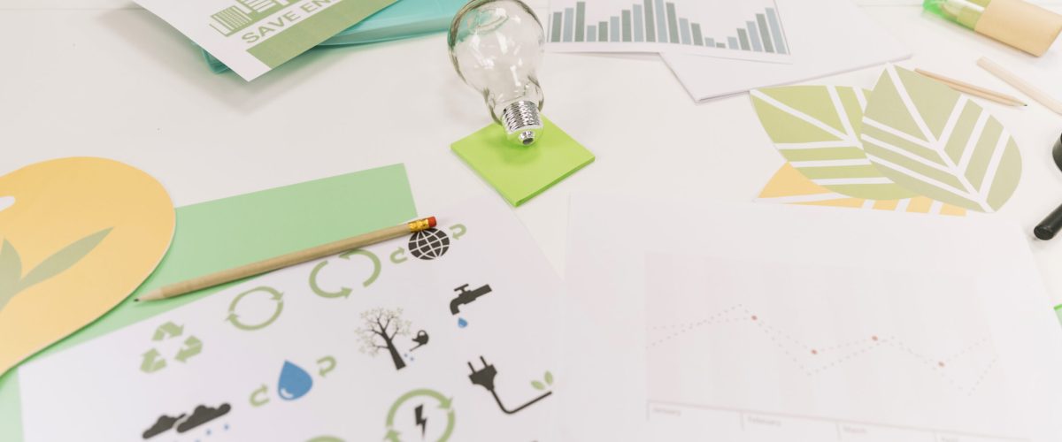 natural-resources-with-icon-graph-desk